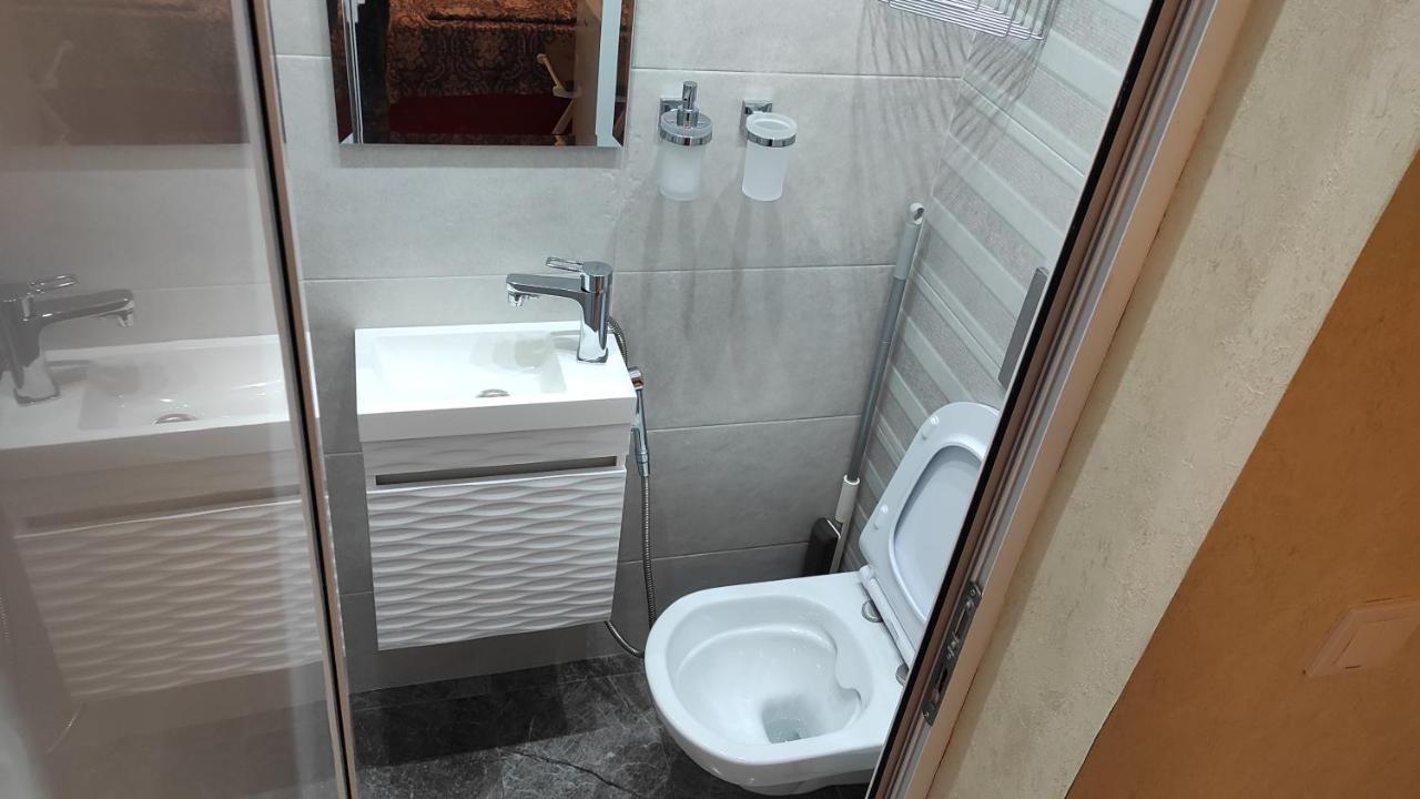 Central-sheynovo Privatunterkunft *